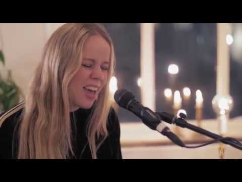 Sofye - The Riddle (Live from ØK5)