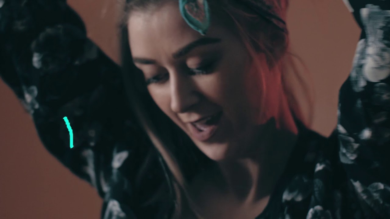 Soul Party   So Distant We Touch